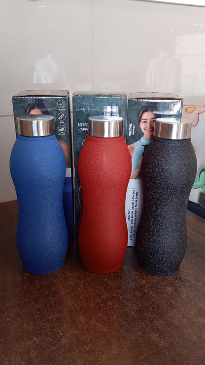 Portable stainless steel water bottle ideal for travel and gym hydration