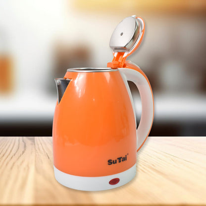 Siplix electric kettle rapidly boiling water, highlighting its fast heating capability.