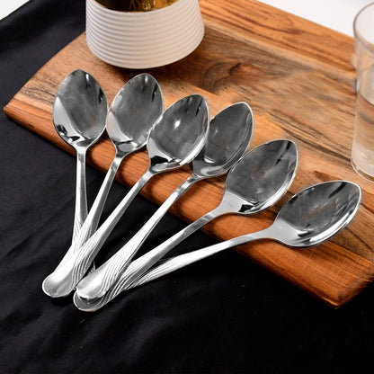 Stylish and sleek stainless steel dining spoons set for dining