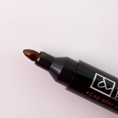 Permanent red marker pens featuring fade-resistant and smudge-proof ink
