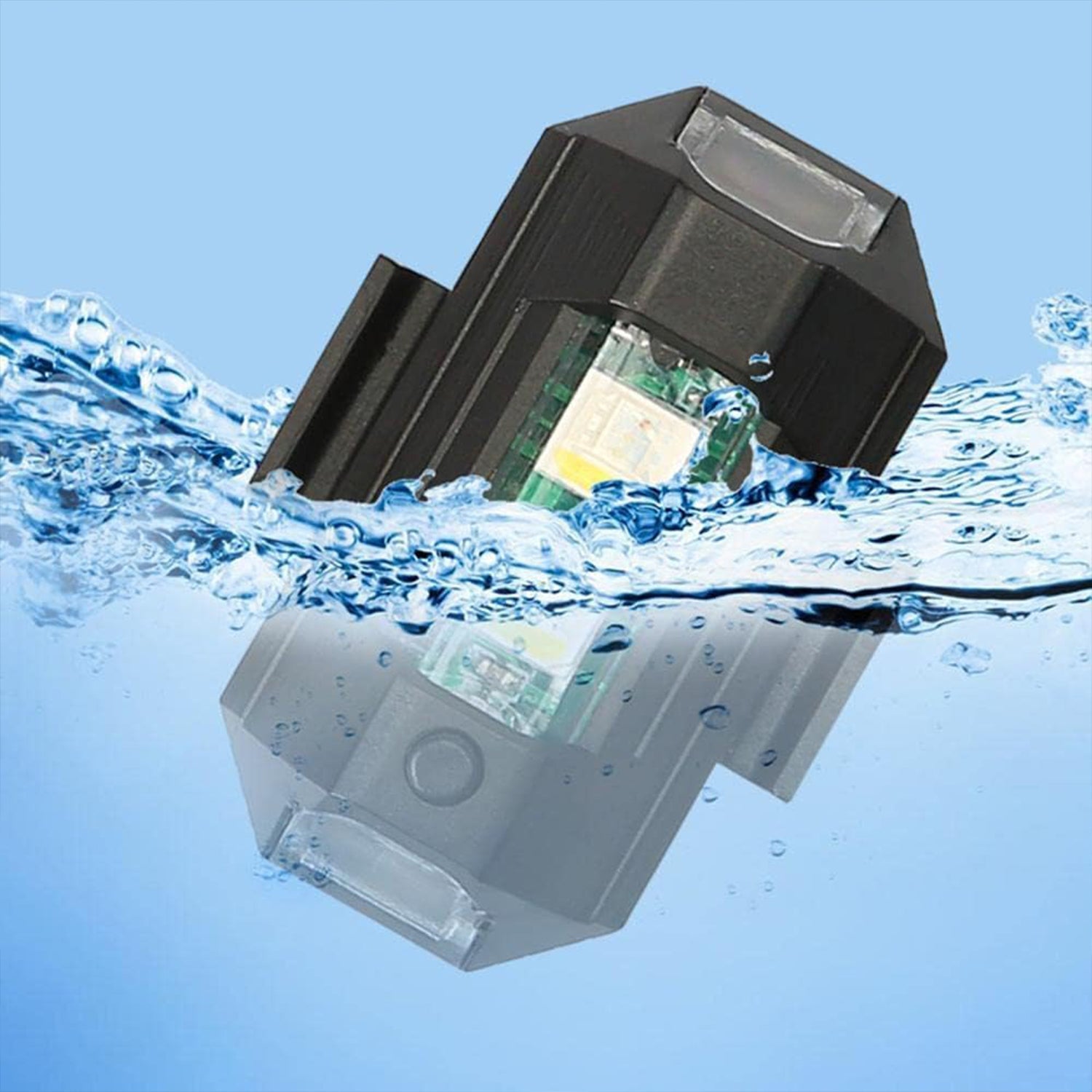 RaceVault USB rechargeable LED strobe light, ideal as a bike safety light or drone anti-collision light.