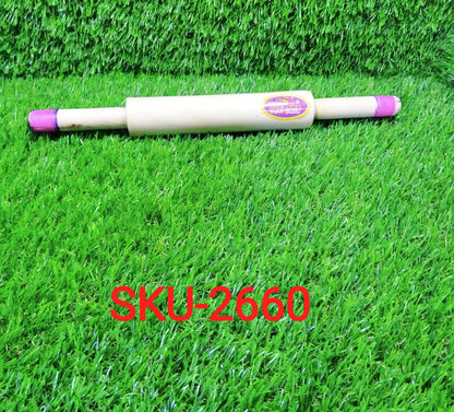 High-quality wooden rolling pin, perfect for preparing rotis and other delicious Indian foods.