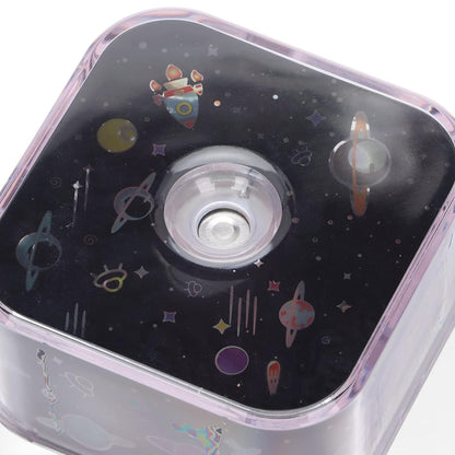 Starry night light projector and humidifier, ideal for a child's bedroom.