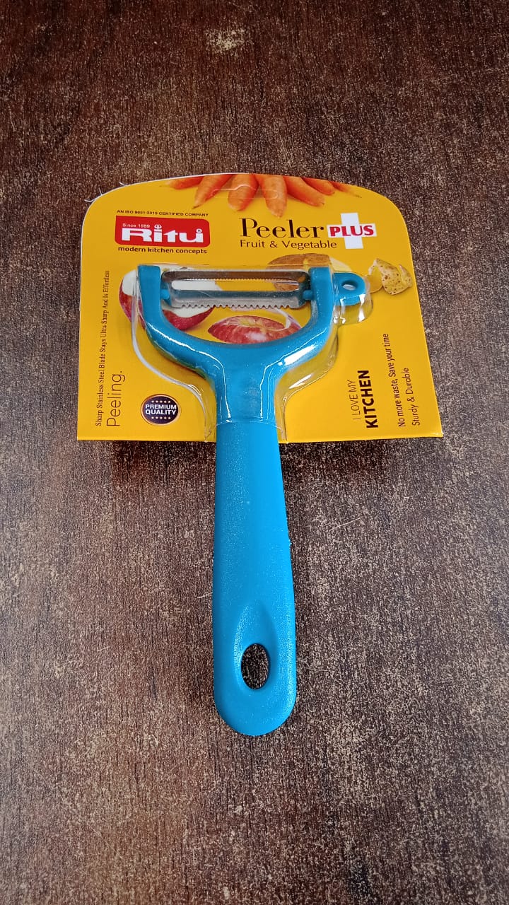 Packaging for the Ritu Peeler Plus, ensuring safe delivery.