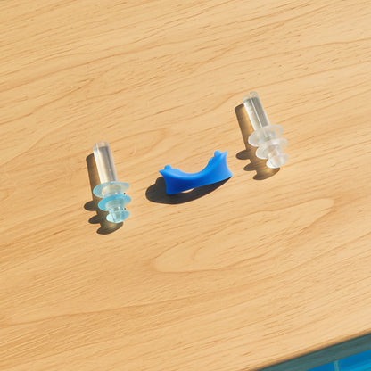 Leak-proof kids goggles for swimming pool gear