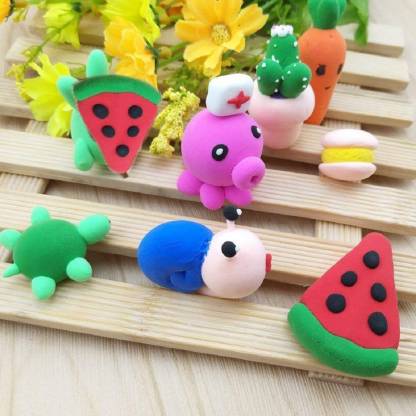 Detail of the soft, non-toxic modeling clay in 5 different shades.
